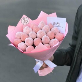 Букет из клубники в шоколаде «Нанси» - S