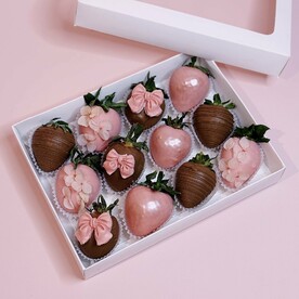 Набор клубники в шоколаде Бантики