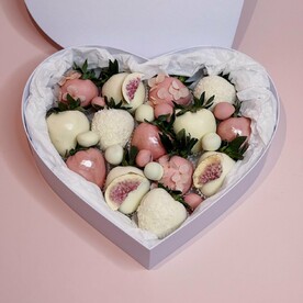 Набор клубники в шоколаде Сердце