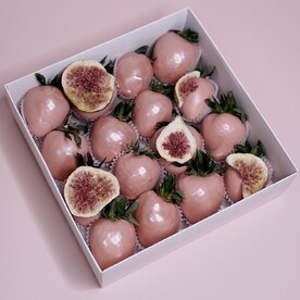 Набор клубники в шоколаде Misty Rose