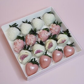 Набор клубники в шоколаде Rosy
