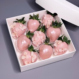 Набор клубники в шоколаде Petal