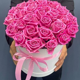 Роза в коробке