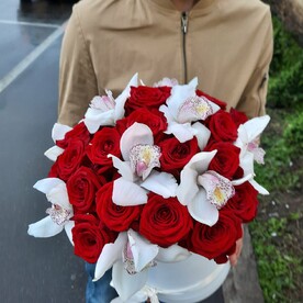 Вип коробка