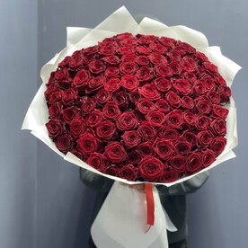 Букет из 101 розы