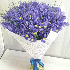 Букет из ирисов