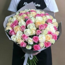 Букет из 61 розы