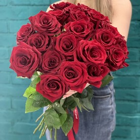 Букет 21 красная роза