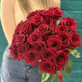 Букет 25 красных роз