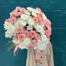 Букет 15 хризантем