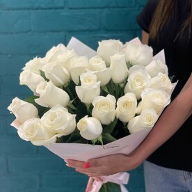 Букет 25 белых роз