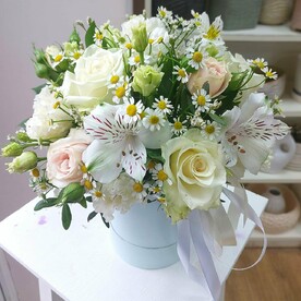 Коробочка из нежных цветов