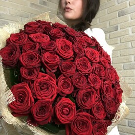 51 красная роза