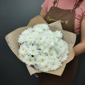 Букет из 7 кустовых хризантем