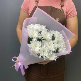 Букет из 3 хризантем