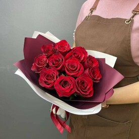Букет из 11 красных роз