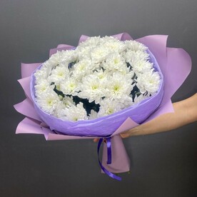 Букет из 7 кустовых хризантем