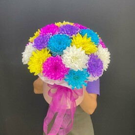 Коробочка из яркой хризантемы