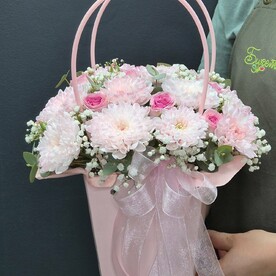 Цветы в коробке