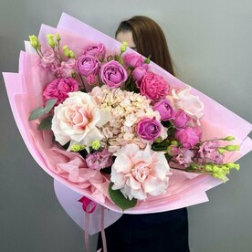 Сборный букет с Мисти баблз