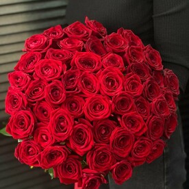 Букет из 51 красной розы 50 см