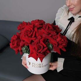 Коробка с французскими розами