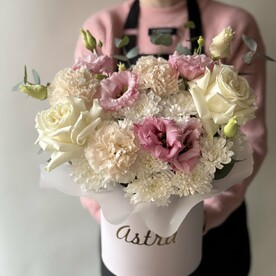 Цветы в коробке