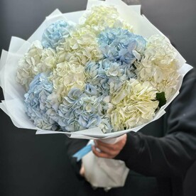 Букет гортензий