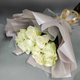 11 кенийских роз