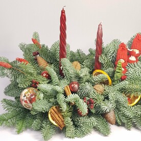 Новогодняя композиция на стол из нобилиса