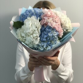 Букет гортензий Облака