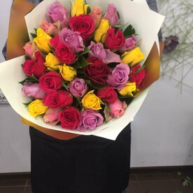 Букет из 33 роз Микс Фиеста