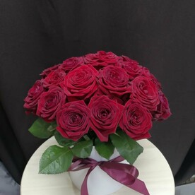 Коробка с Розой ред наоми