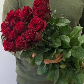 Букет эквадорских роз «Эксплоер 15»