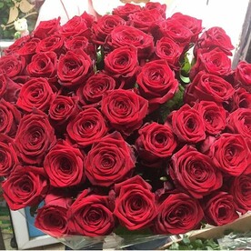 Букет роз Ред наоми 51 шт