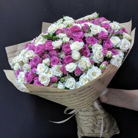 Букет кустовых роз «Макси»