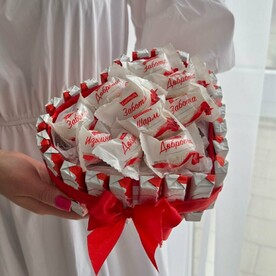 Коробочка сердце ♥️ со сладостями размер S