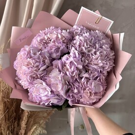 Букет сиреневых гортензий 5 шт