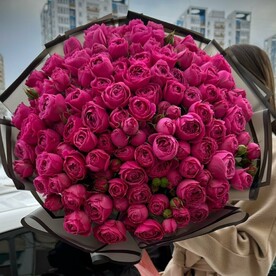 Букет пионовидных роз Мисти Баблс 51 ветка