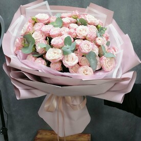 Пионовидный букет