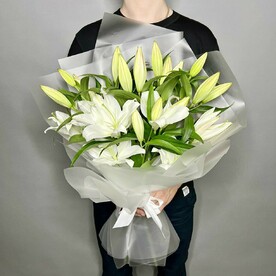 Букет из 7 лилий