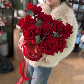 Красивая коробка французских роз