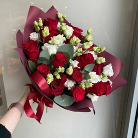 -15%❤️‍🔥 Букет "Любовь в Париже" красная роза с эустомой