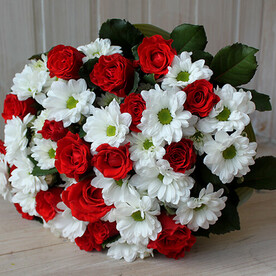 Красное в белом