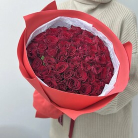 51 кенийская красная роза