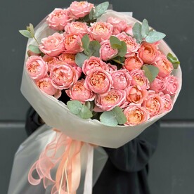 Роза кустовая