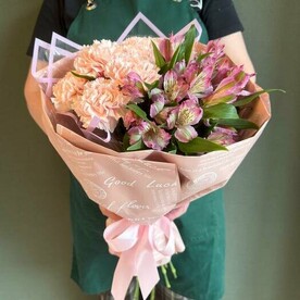 Дуо букет из диантусов и алстромерий