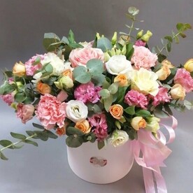 Цветы в коробке