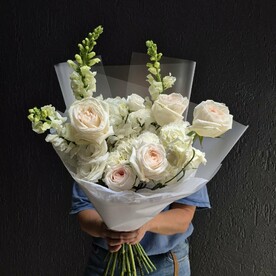 Букет белых цветов