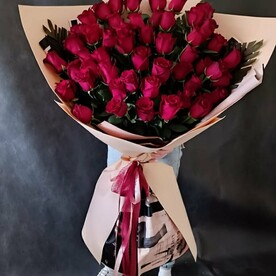 Букет гигант из 51 премиум розы